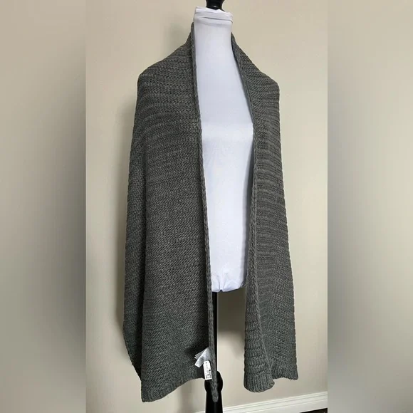 Call It Spring Blanket Scarf NWT - Picture 4 of 5